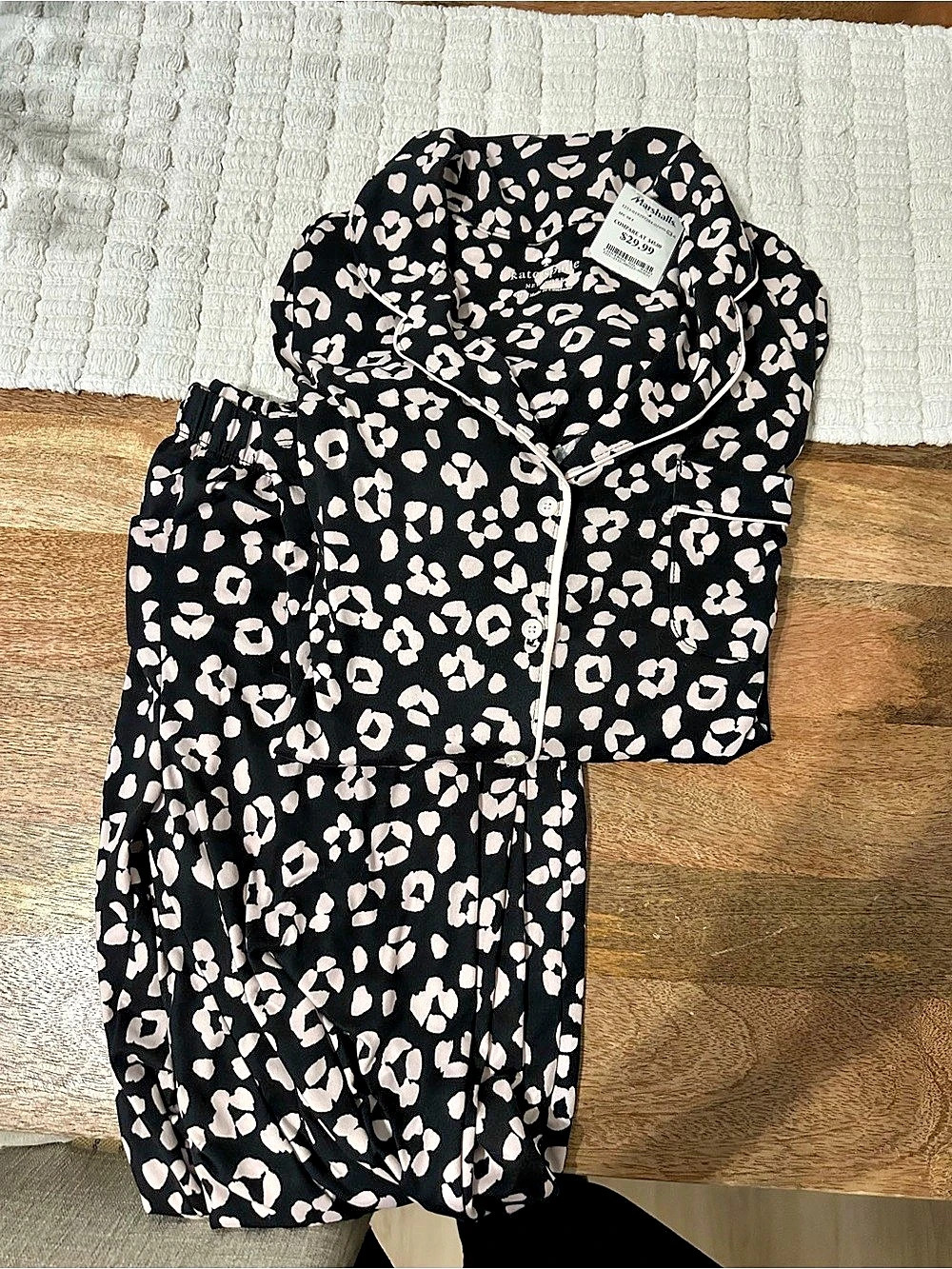 🌸 NWT Kate Spade Leopard Print Long Sleeve Pajama Set